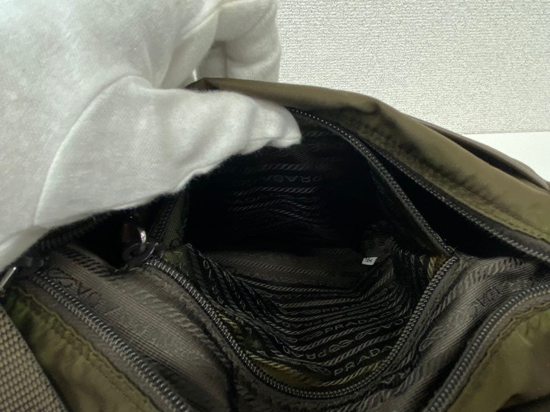 PRADA プラダ ブラウン メッセンジャーバッグ メンズバッグ