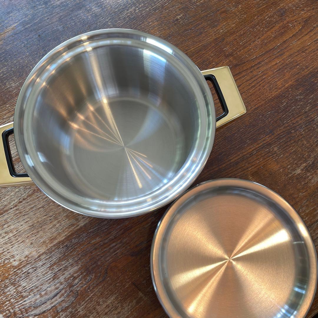 【未使用品】タッパーウェア レインボークッカー 内径19cm深鍋　寸胴鍋