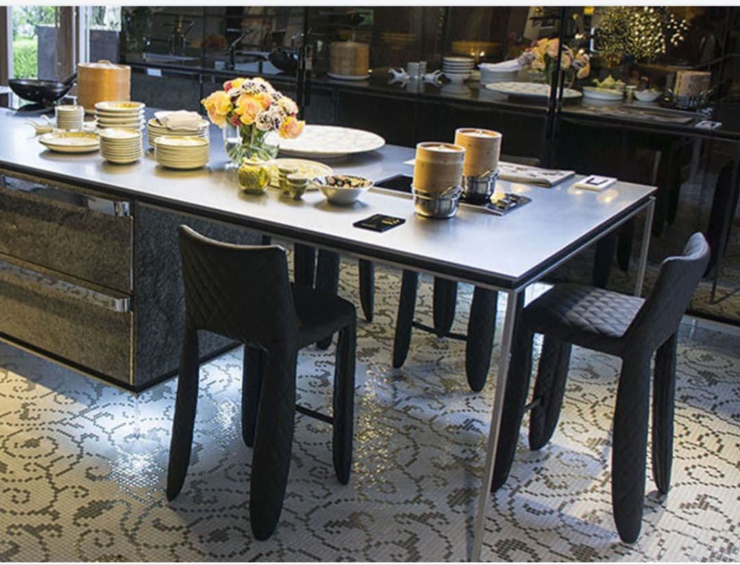 ま*ン様 moooi モーイ モンスター カウンターチェア 椅子 黒