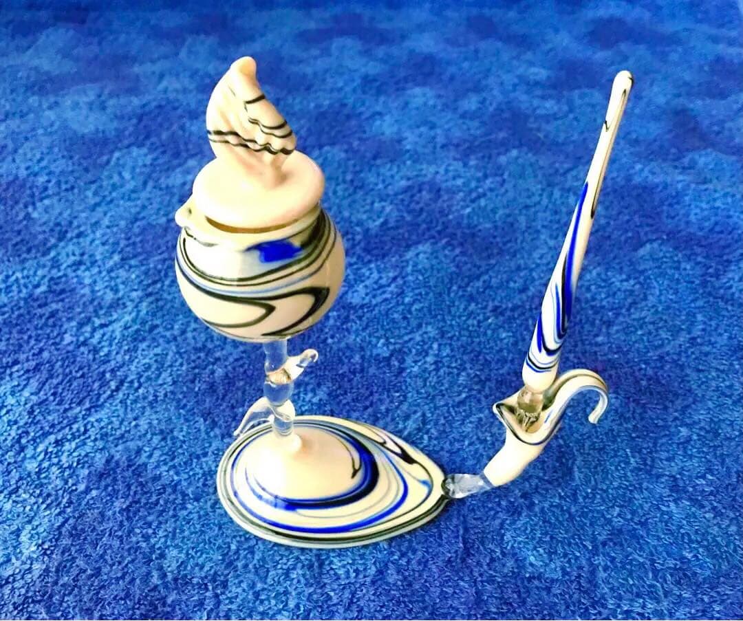 ベネチアガラス壺とペン(メルカリ専用)