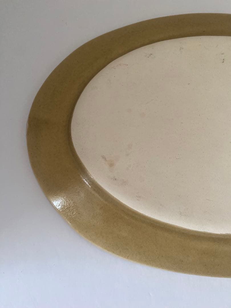 井山三希子　オーバルプレート大　マスタード色