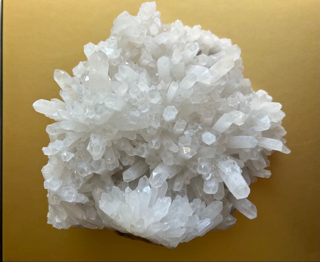 ★高品質 水晶クラスター♡四川省産　超ビックサイズ❤︎ 1.7kg★