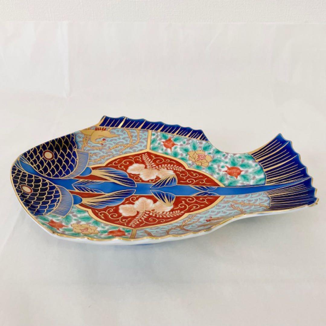 未使用　深川製磁　宮内庁御用達　古伊万里鳳凰割地紋　魚型皿