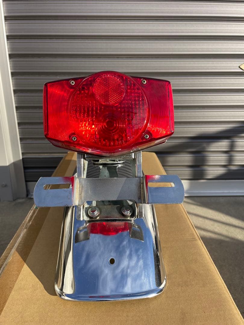 cb750four テールランプ　リアフェンダー
