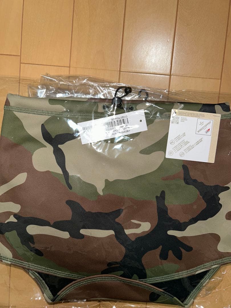 小物 Supreme Windstopper Neck Gaiter Camo