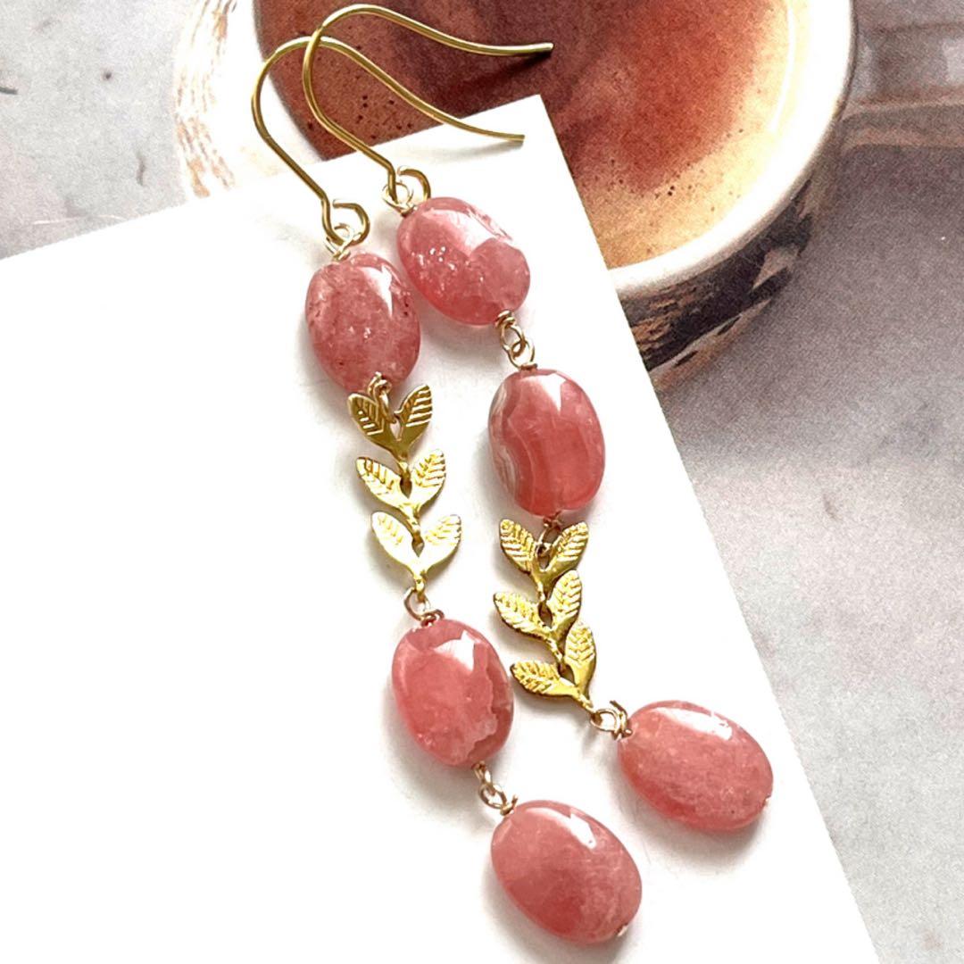 ちか☺︎ 3点作品☆ 宝石質マロン型ブラックラブラドライトピアス