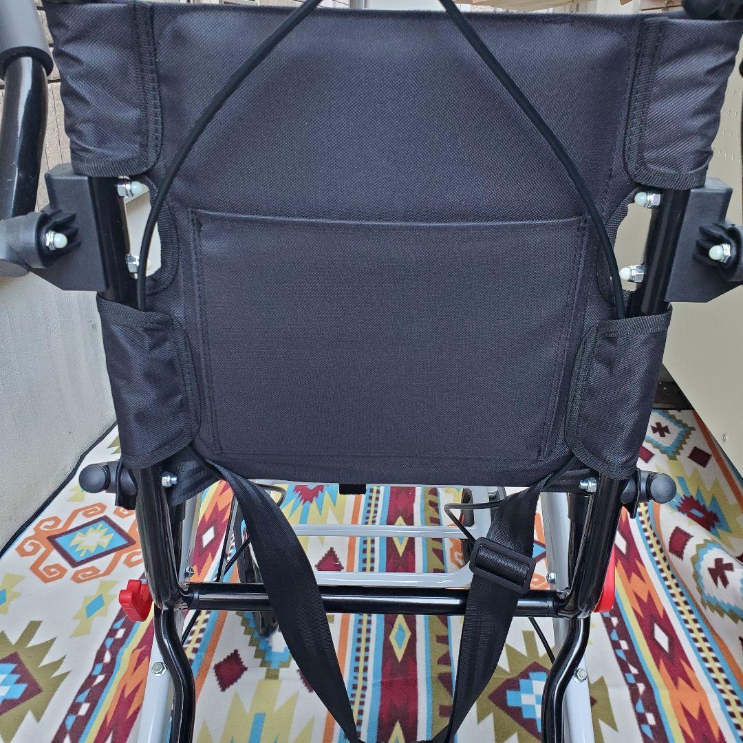 Y037 介助用車椅子 軽量 コンパクト 介助ブレーキ付 ノーパンクタイヤ 介護