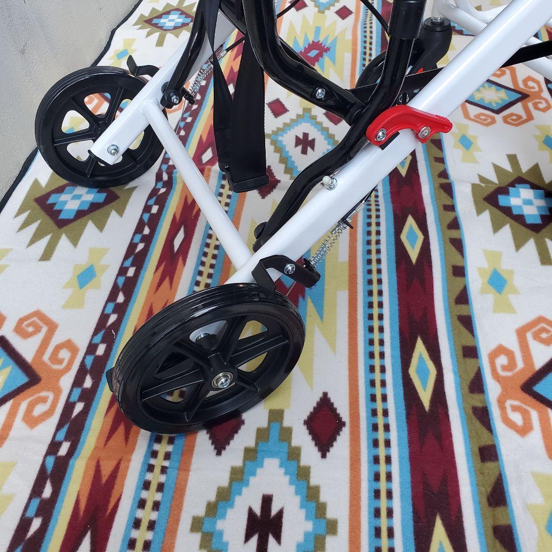 Y037 介助用車椅子 軽量 コンパクト 介助ブレーキ付 ノーパンクタイヤ 介護