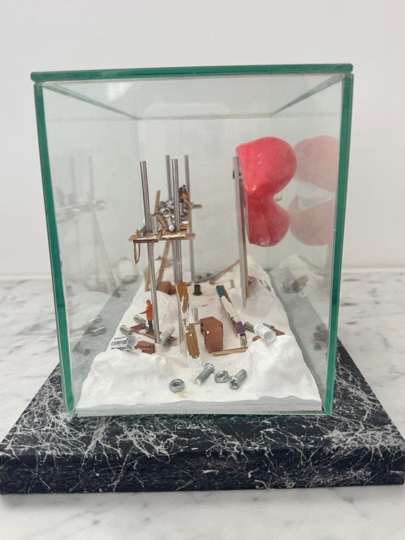 【中古】海外限定 ガラスケース入り立体アート作品