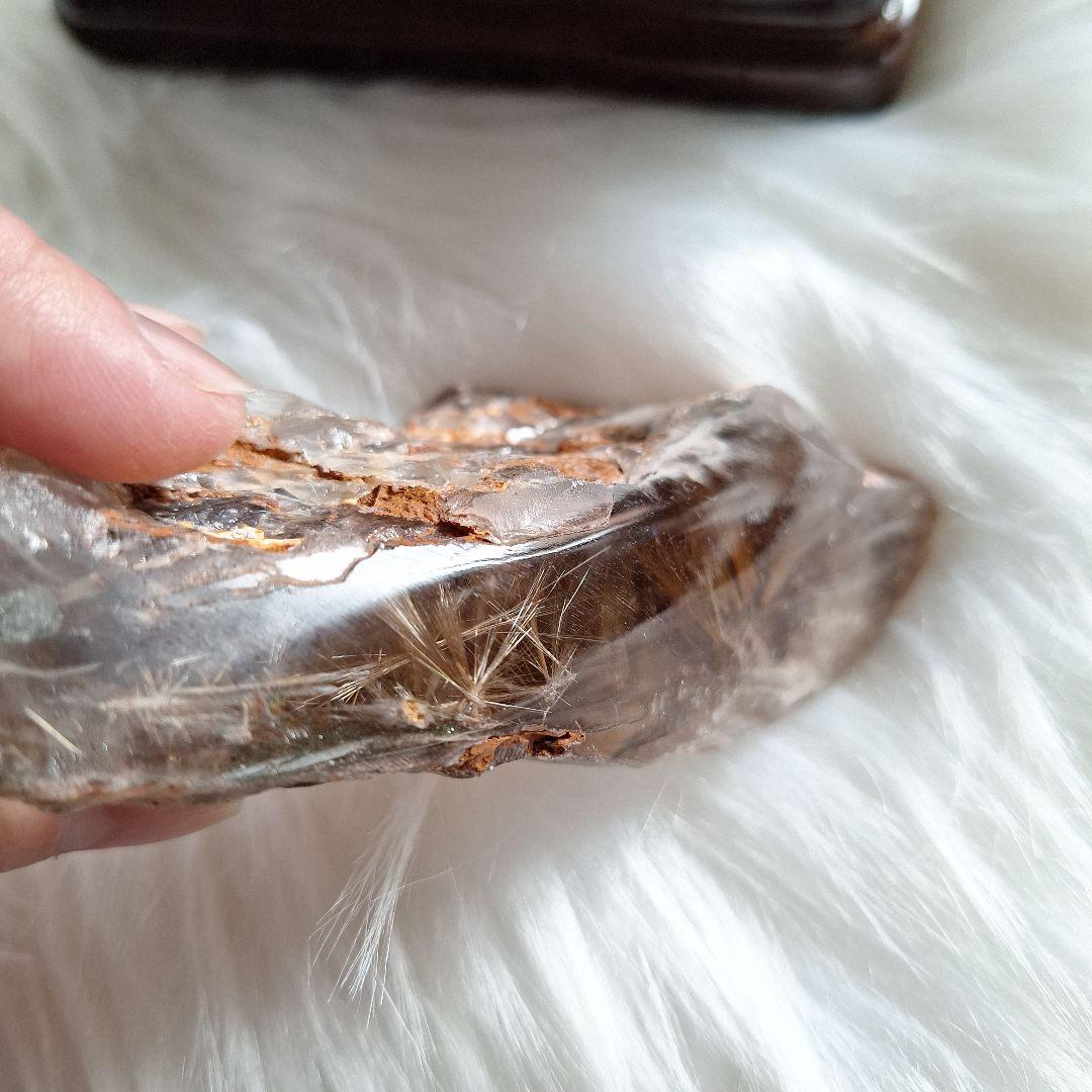 ★天然石★透明感がハンパないルチルクォーツ(台座付)