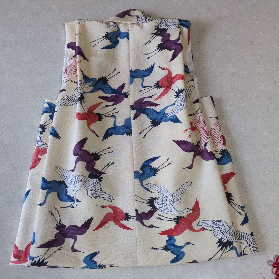 七五三３歳正絹アイボリー地に鶴柄手縫いの被布（中綿無し）