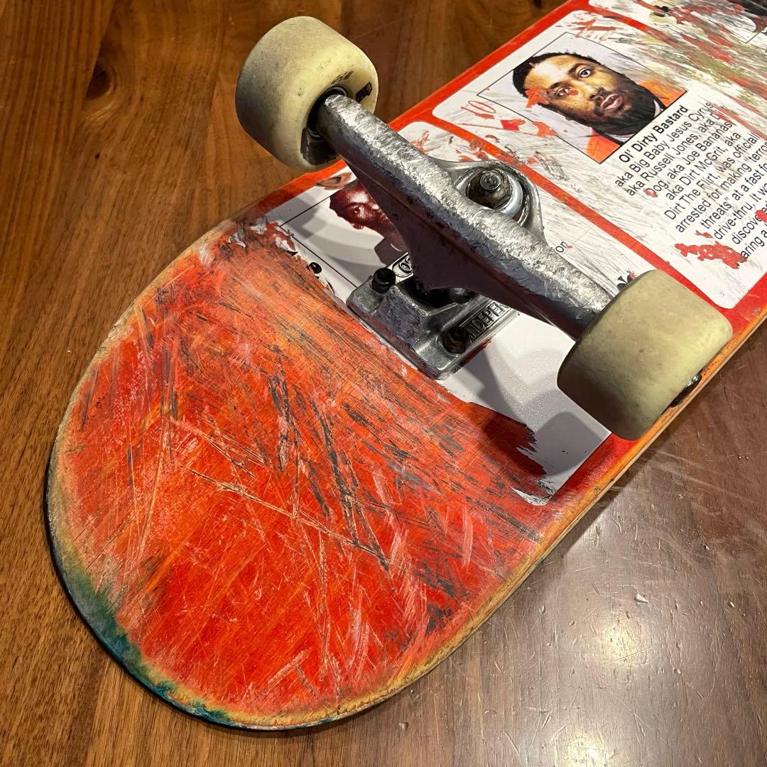 ホテルブルー　スケボー　インディペンデント　ブロンソン　8インチ コンプリート