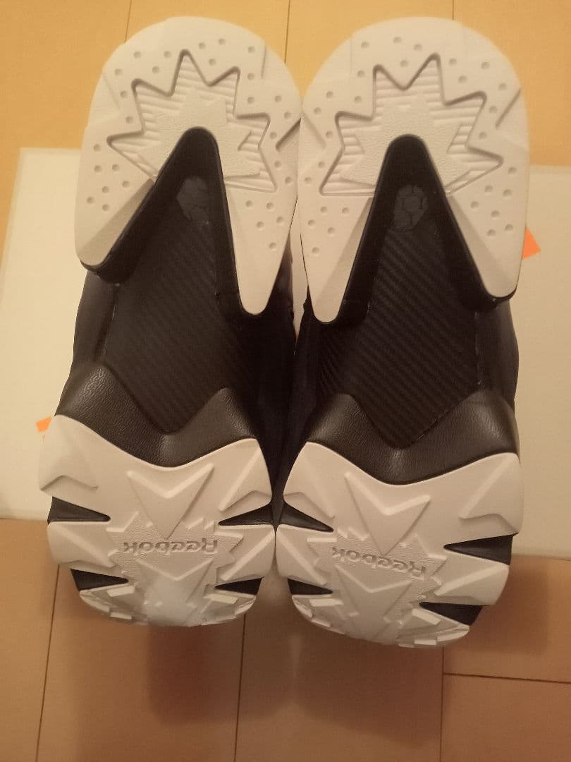 靴 Reebok INSTAPUMP FURY OG NM 265MM