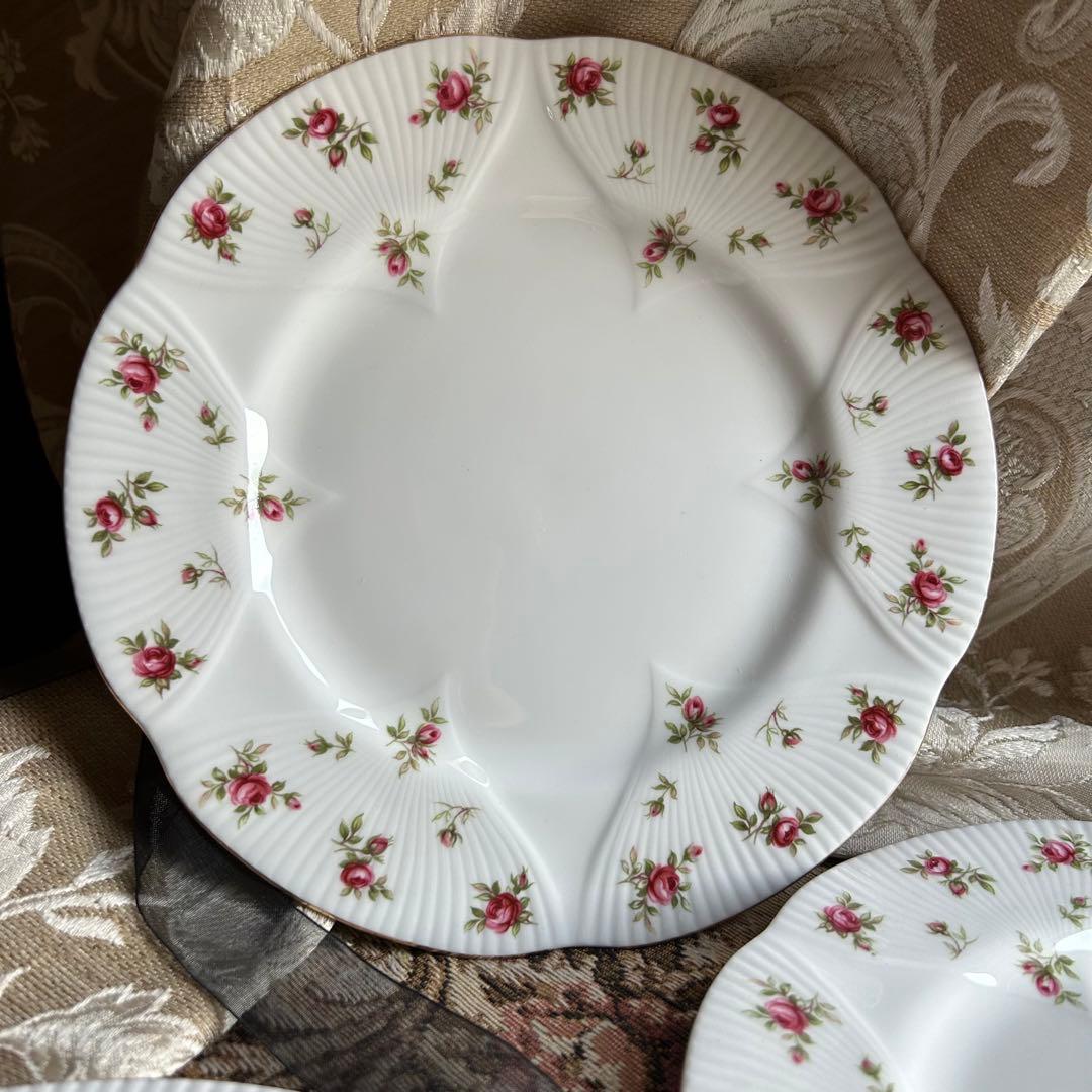 英国製  Rosalie可憐な花びらデザートプレート5枚