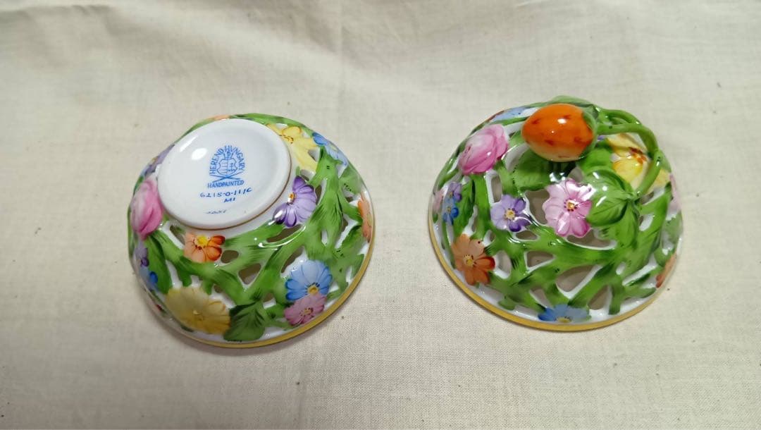 HEREND 透かしボンボン入れ