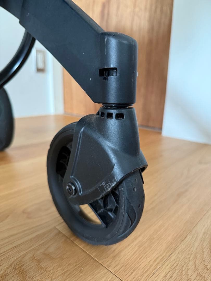 Doona ベビーカー チャイルドシート (新生児用クッション、レインカバー付)