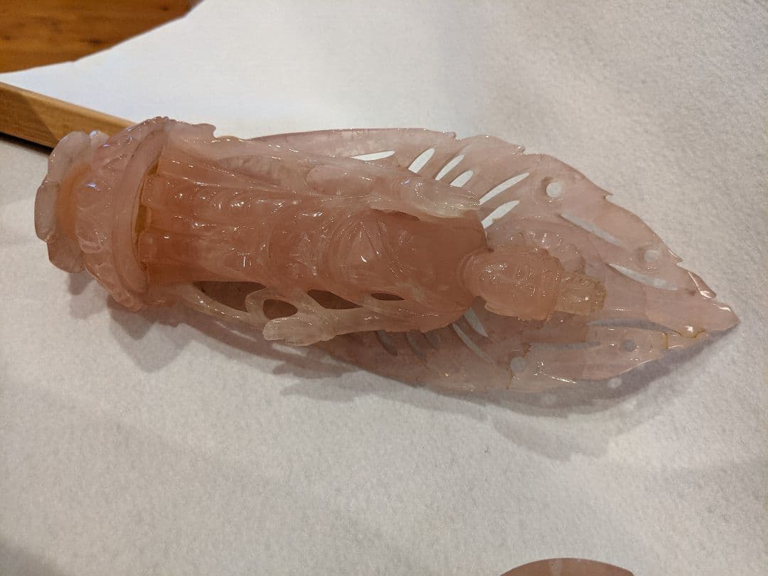 ★観音像 紅水晶（ローズクォーツ）