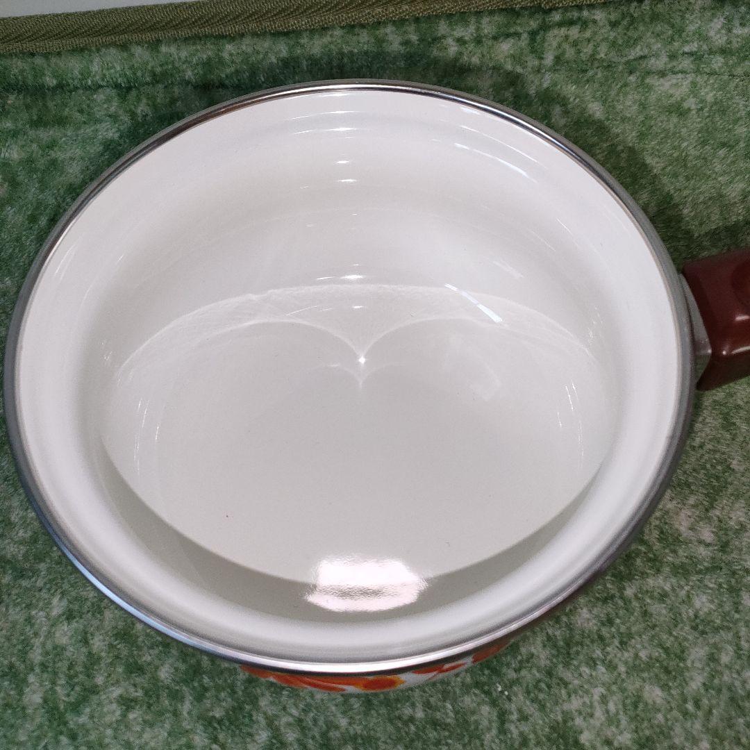 昭和レトロポップ　花柄鍋　ホーローピクニックバスケット　カゴ　まとめてセット