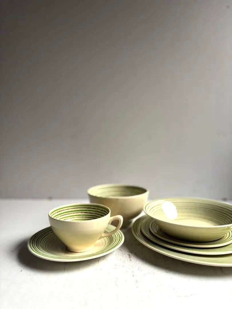 845 英国 アンティーク スージークーパー プレート3点組 クレヨンライン