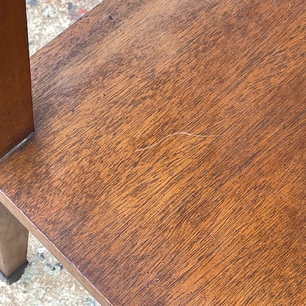 ドレクセルヘリテイジ　トライユン　サイドテーブル　ナイトテーブル