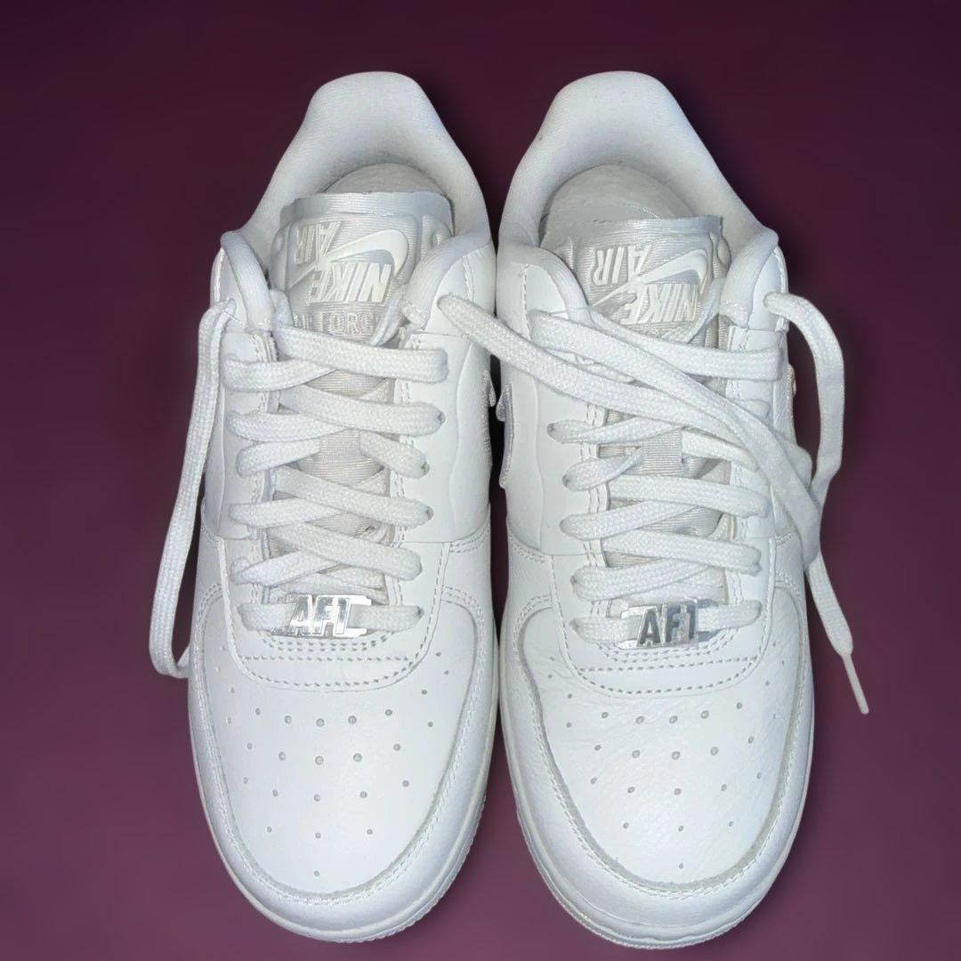 靴 NIKE AIR FORCE1 DANCE 23.5