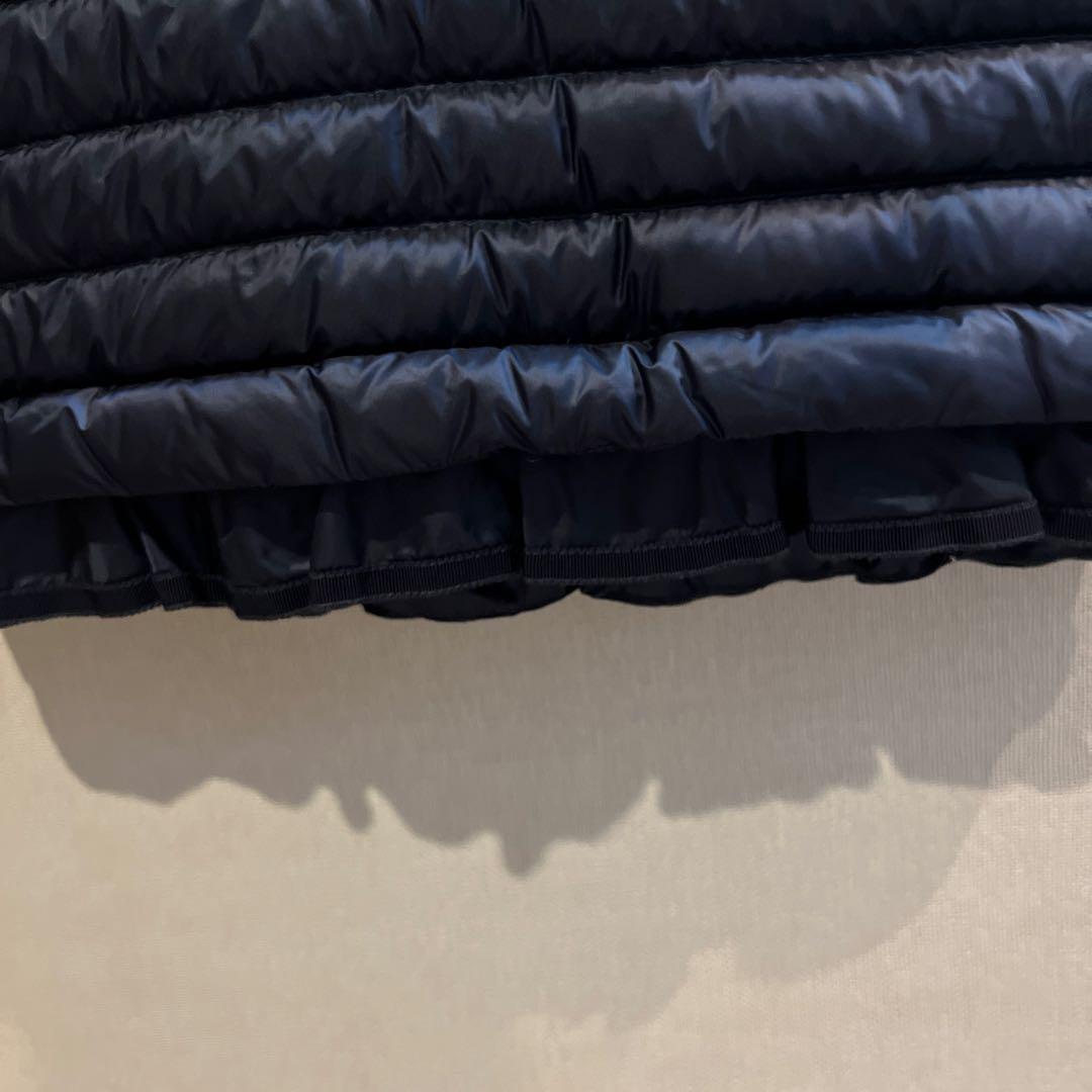 ★展示品！MONCLER ライトダウンベスト フード付きEBEL フードフリル