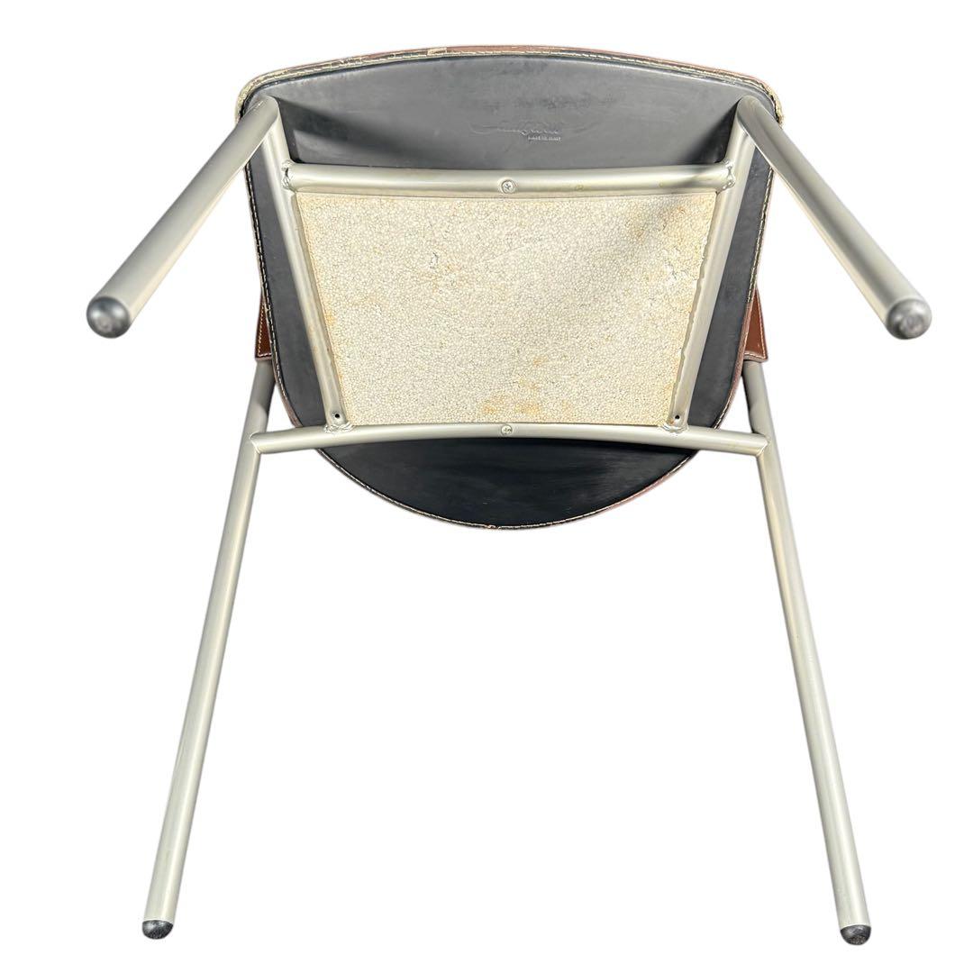 HR649 カリガリス　CICLADI 本革ダイニングチェア　レザーチェア