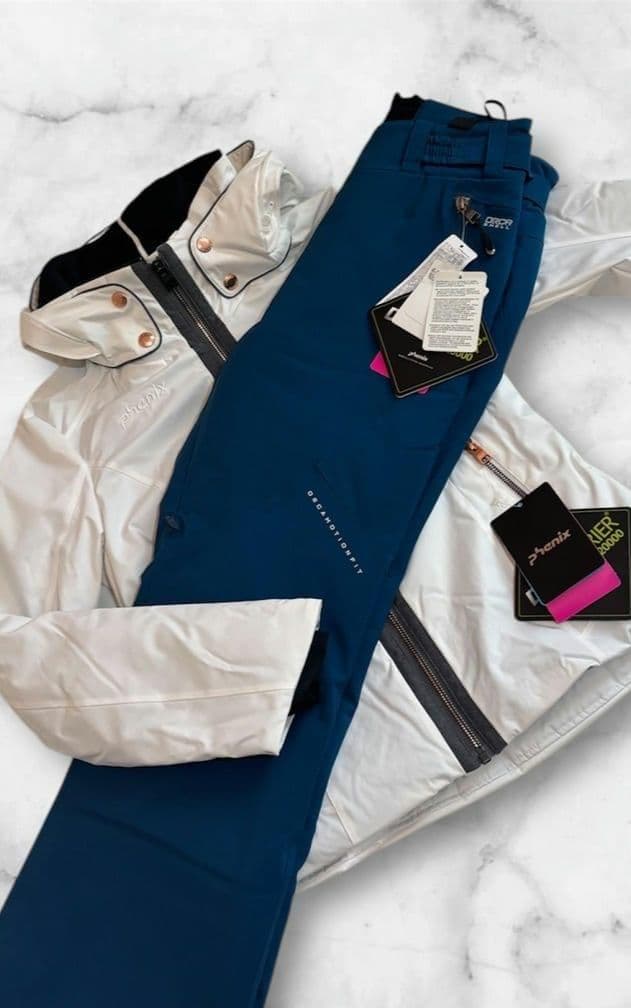 e215 フェニックス レディース スキーウェア 上下セット新品未使用 Sサイズ