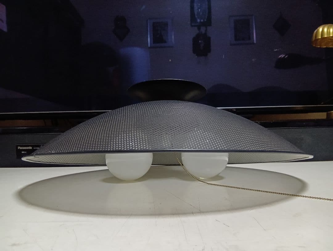 レア　廃盤　1980's　スペースエイジ　ポストモダン　パンチングメタル　ライト