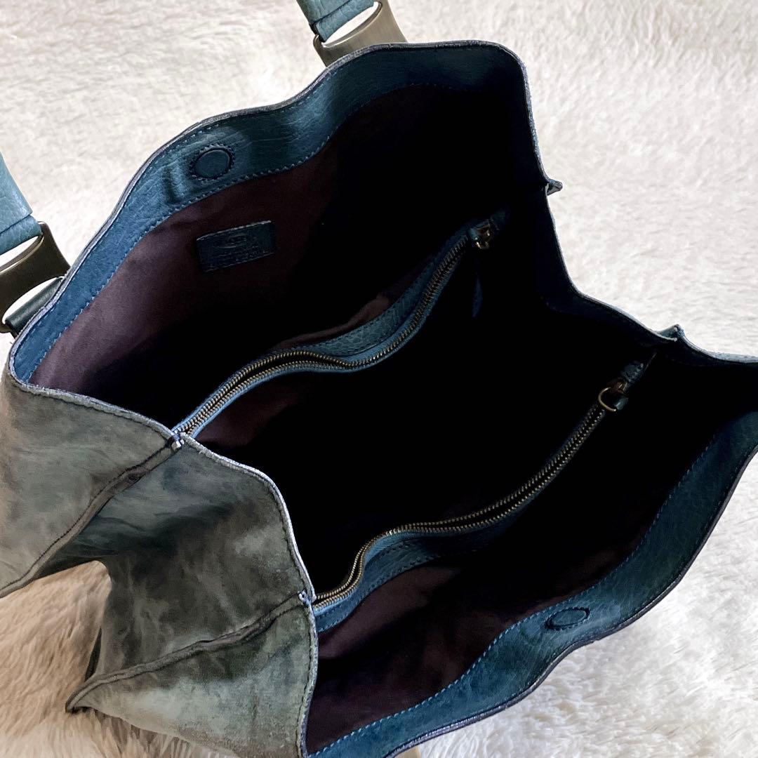 TOD’S トッズ スエード レザー 大容量 トートバッグ 肩がけ ロゴ 金具