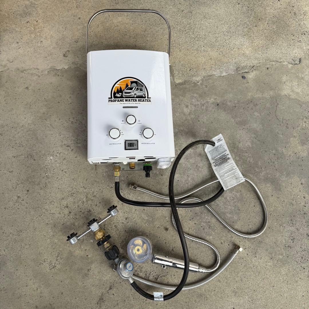 携帯用LPガス給湯器 7L タンクレス 湯沸器 1.85 GPM 熱湯ヒーター