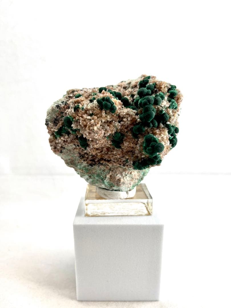 【鉱物商店】丸のマラカイト（孔雀石）  原石　天然石