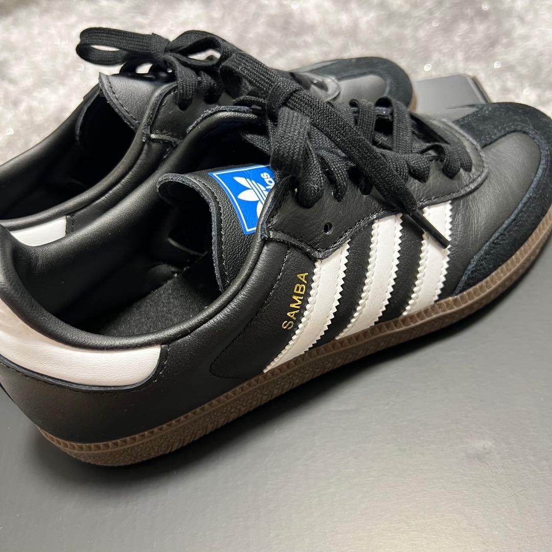 adidas SAMBA サンバ スニーカー 黒 ブラック 24 美品