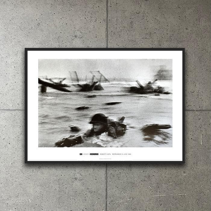 ロバート・キャパ CAPA 額装作品 Magnum Photos プリント