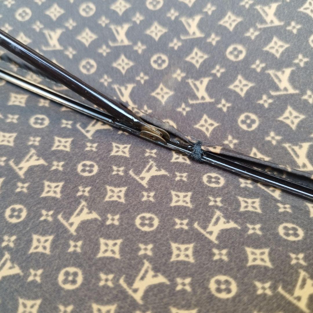 LOUIS VUITTON モノグラム 長傘