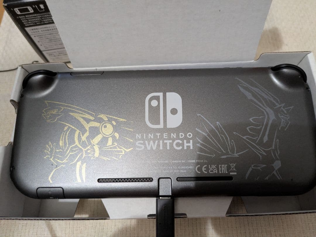 Nintendo　Switch Lite　ディアルガ・パルキア　エディション