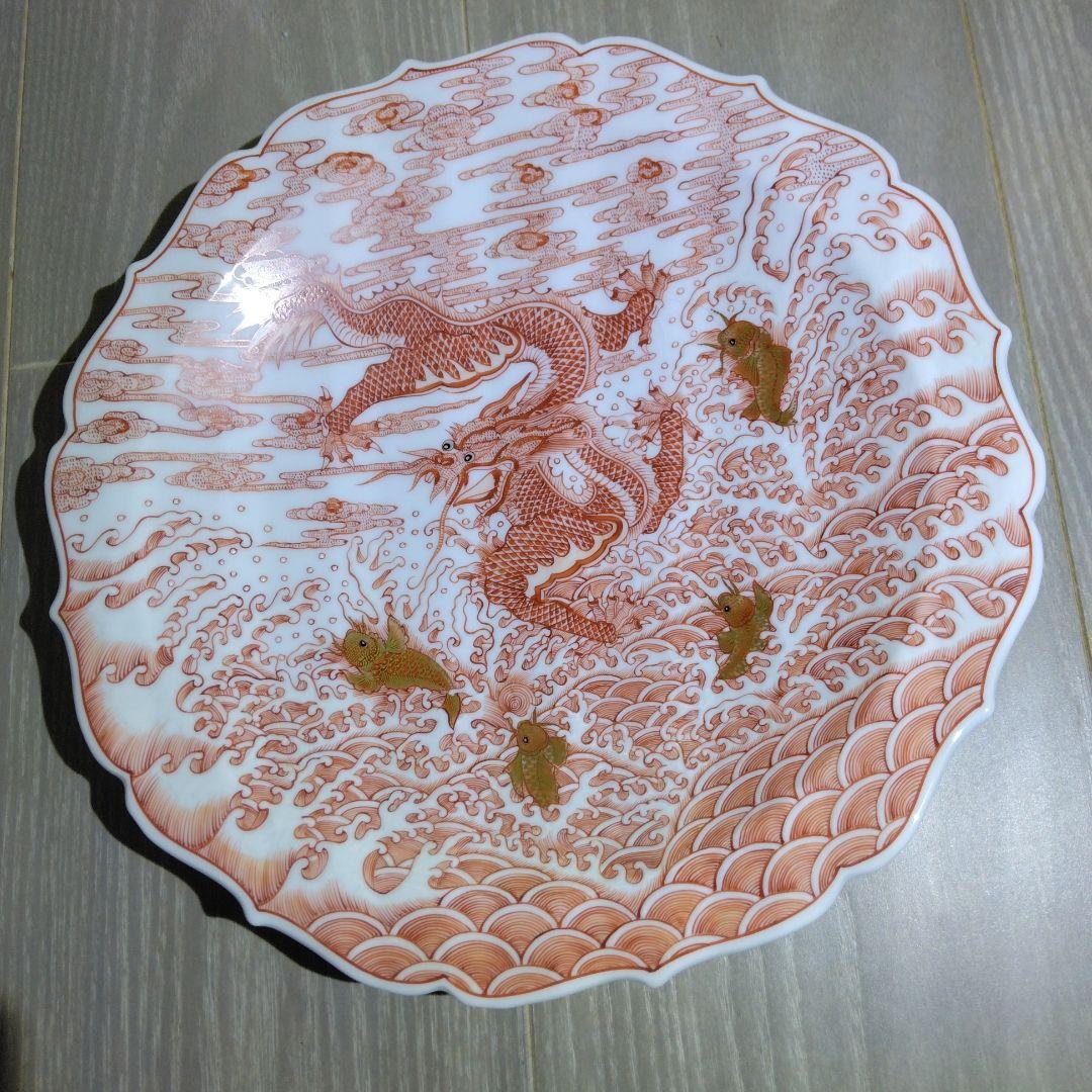 館林古琳庵　錦　赤龍魚紋　八寸絵皿　共箱付　五爪龍