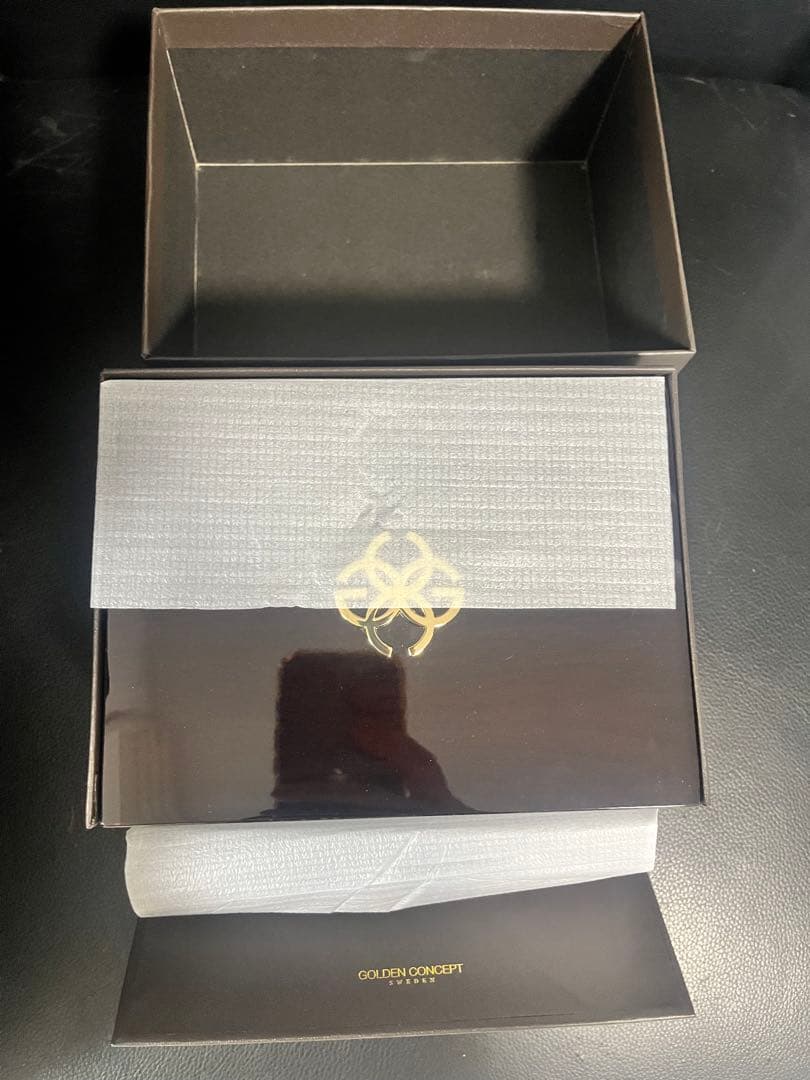 【レア】【限定】GOLDEN CONCEPT シルバーケース 44mm