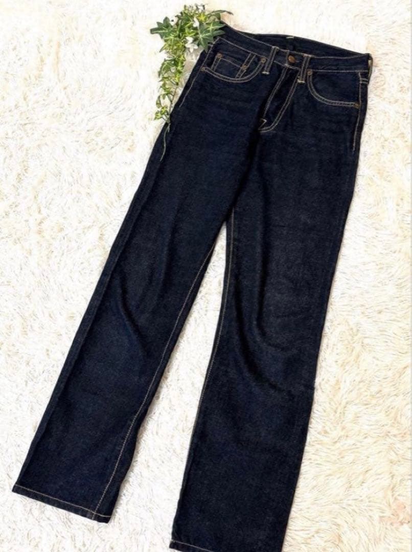 Evisu ダークデニムパンツ ハート刺繍