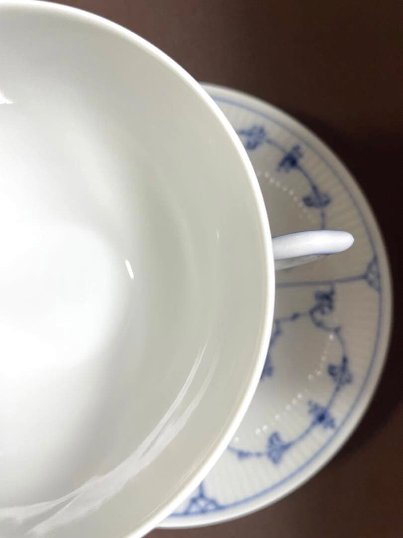 あ*ん様 ロイヤルコペンハーゲンブルーフルーテッドプレインスープカップ＆ソーサー