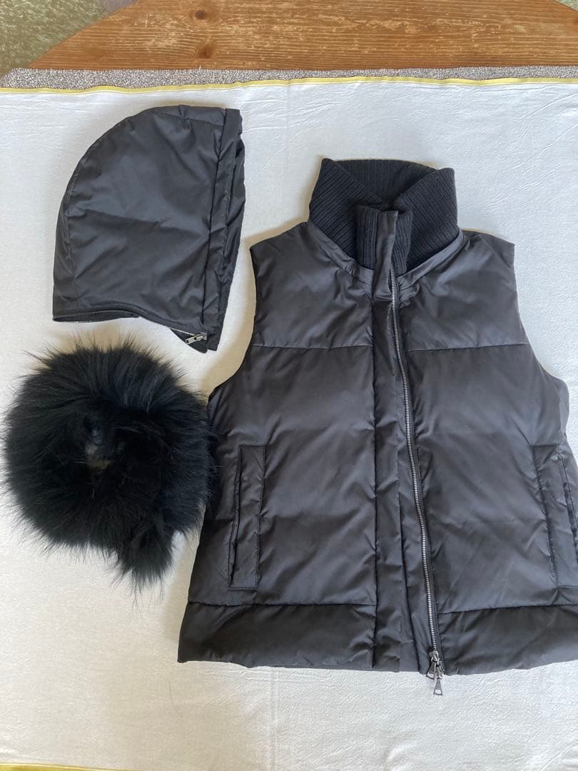 セオリー 3WAY ダウンベスト 黒　美品