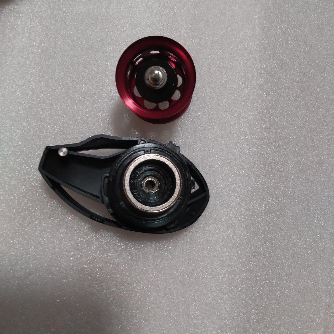 中古美品 ダイワ 23 SS AIR TW 8.5R