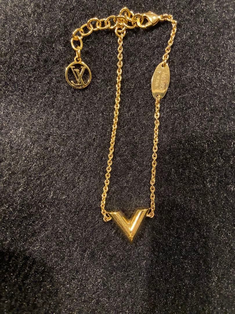 ルイヴィトン　ブレスレット　エセンシャル V