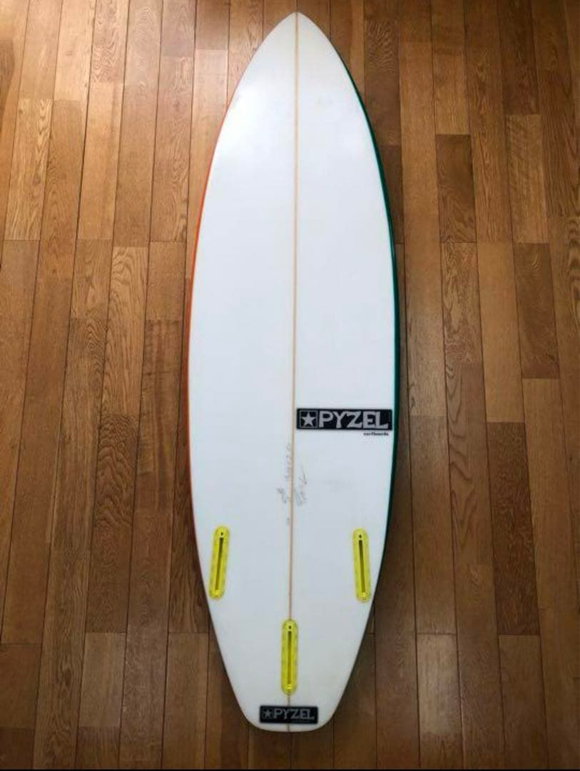 PYZEL （パイゼル）DELAXE（デラックス）サーフボード