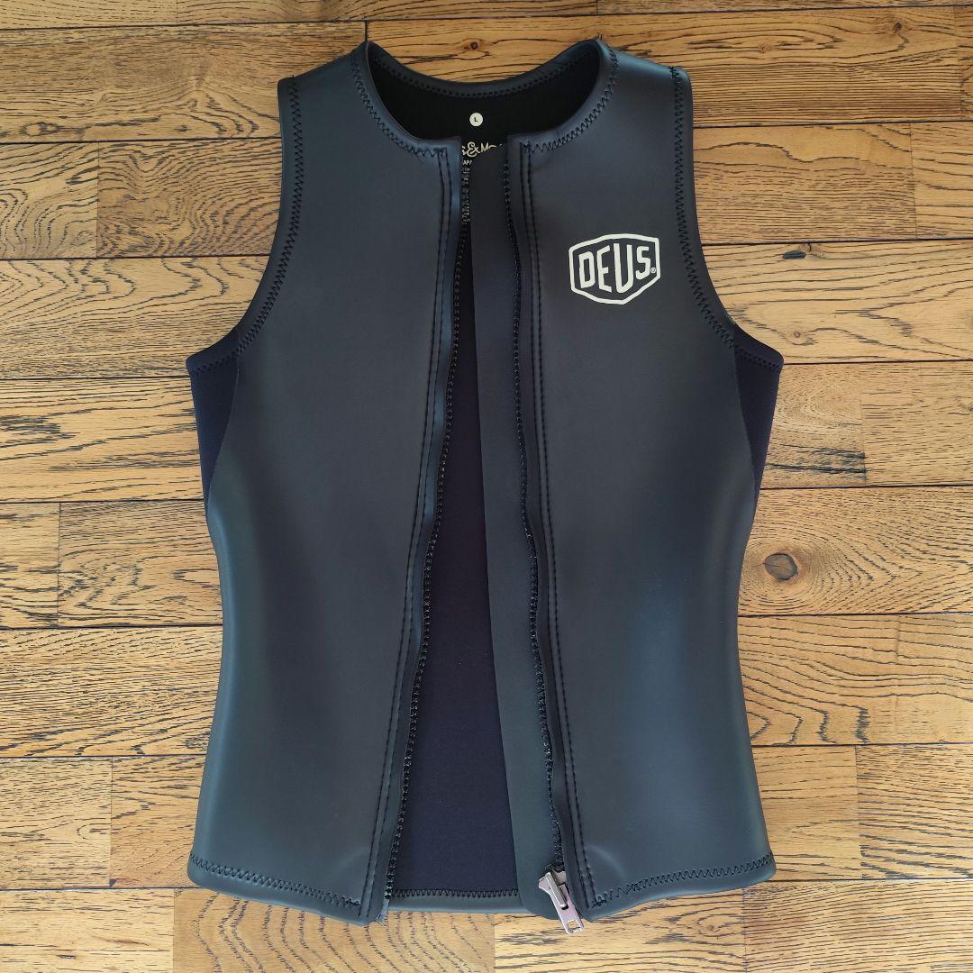 DEUS ラバーベスト 2mm メンズL タッパー サーフィン ウエットスーツ