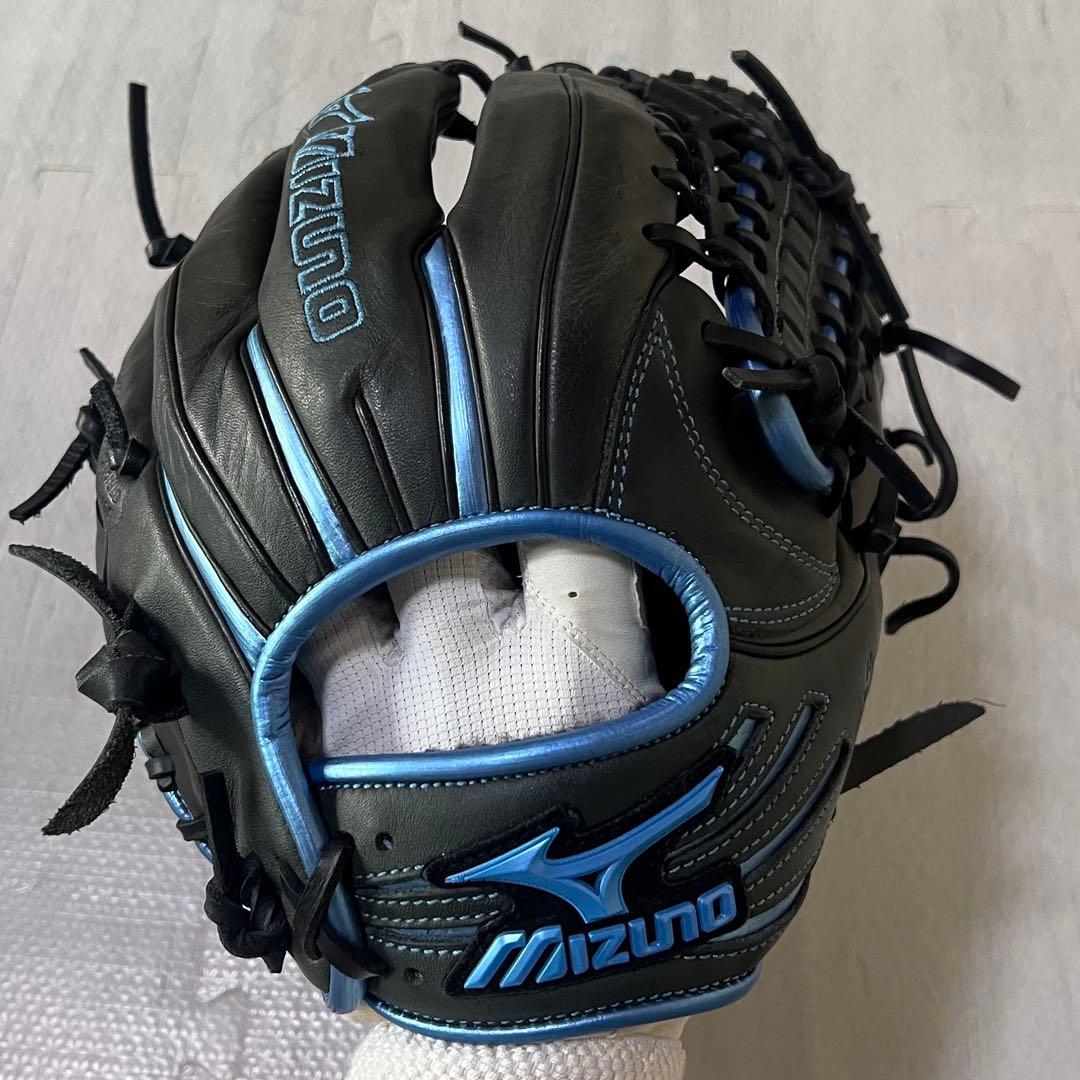 キ*ヨ様 ミズノ 一般軟式野球グローブ 右投げ用　限定カラー ブラック／メタリッ