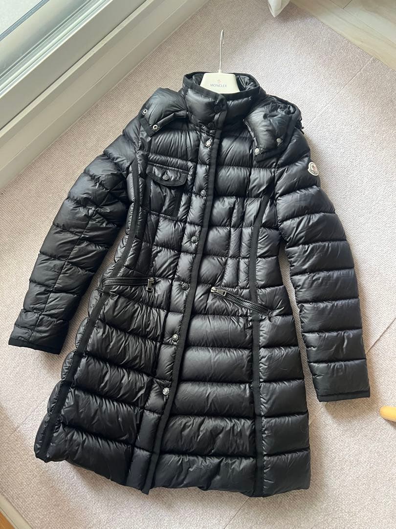 MONCLER モンクレール ブラック ダウンジャケット レディース