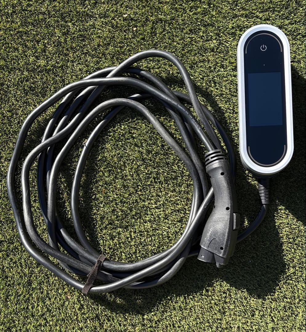 Porsche純正 ポータブル充電器本体と車両側ケーブル7.5m