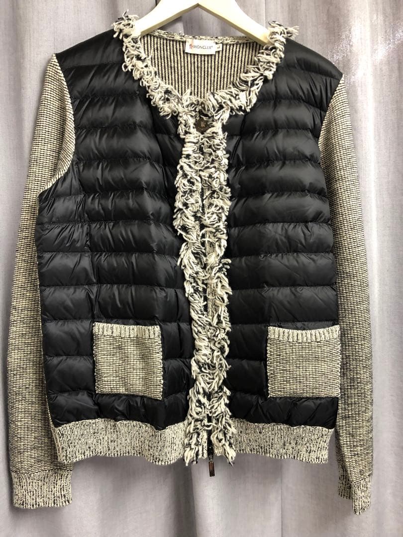 MONCLER(モンクレール) ダウンジャケット