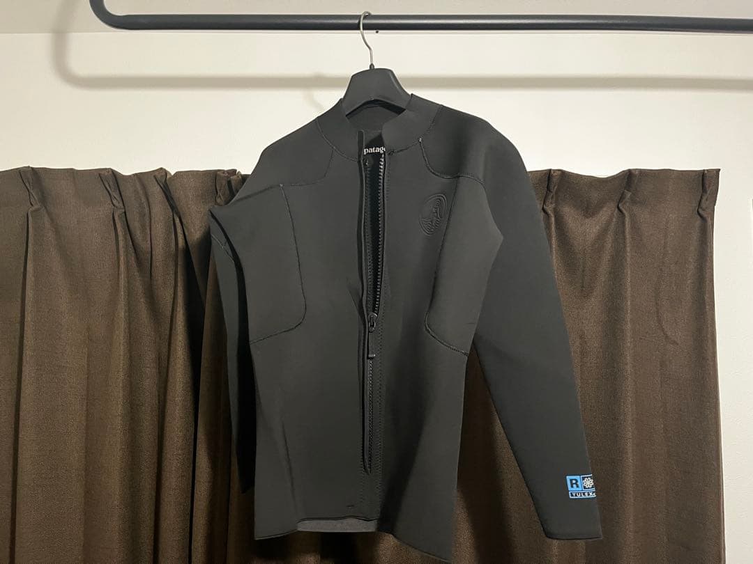 patagonia XL タッパー ウェットスーツ